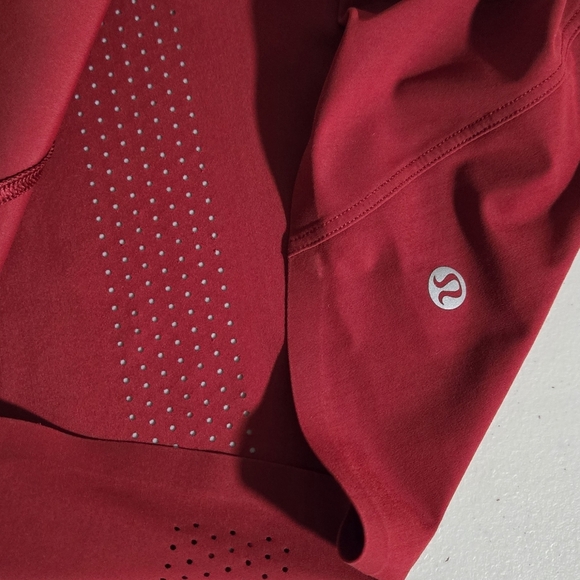 Lululemon Athletica Maroon Red Sleeveless Gym Workout Tank Top Size 6 - Picture 4 of 8
